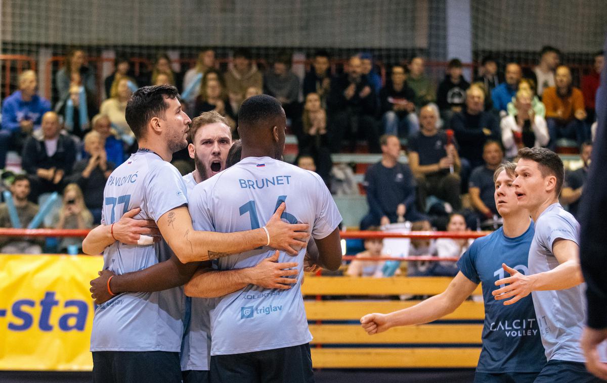 Calcit Volley - ACH Volley | Kamničani so se v boju za prvo mesto pomerili z glavnim tekmecem za naslov ACH Volleyjem. | Foto Klemen Brumec