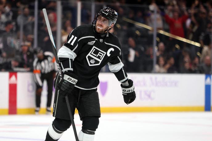 Anže Kopitar Los Angeles Kings | Anže Kopitar z LA Kings do te tekme na domačem terenu še ni ujel prave forme. | Foto Reuters