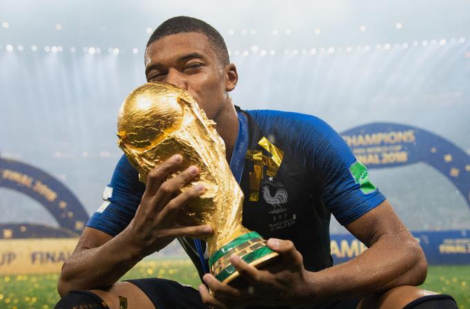 Kylian Mbappe se je pred odločilnima tekmama poškodoval, a z njim ni bilo hujšega.






 | Foto: Guliverimage/Getty Images