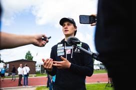 Slovenski skakalci trening Kranj