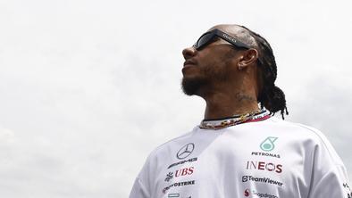 Hamilton z ganljivim pismom in zadnjo obljubo Mercedesu