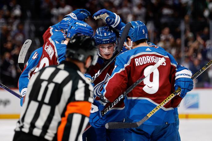 Colorado Avalanche | Vegas Golden Knights so si priigrali izenačenje proti Winnipegu. | Foto Reuters