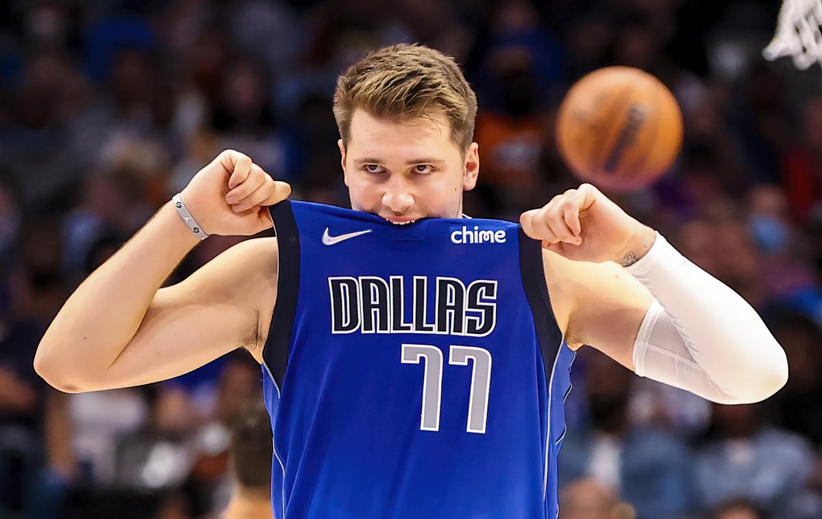 Luka Dončić | Nastop Luke Dončića proti Phoenixu v noči na soboto je pod velikim vprašajem. | Foto Reuters