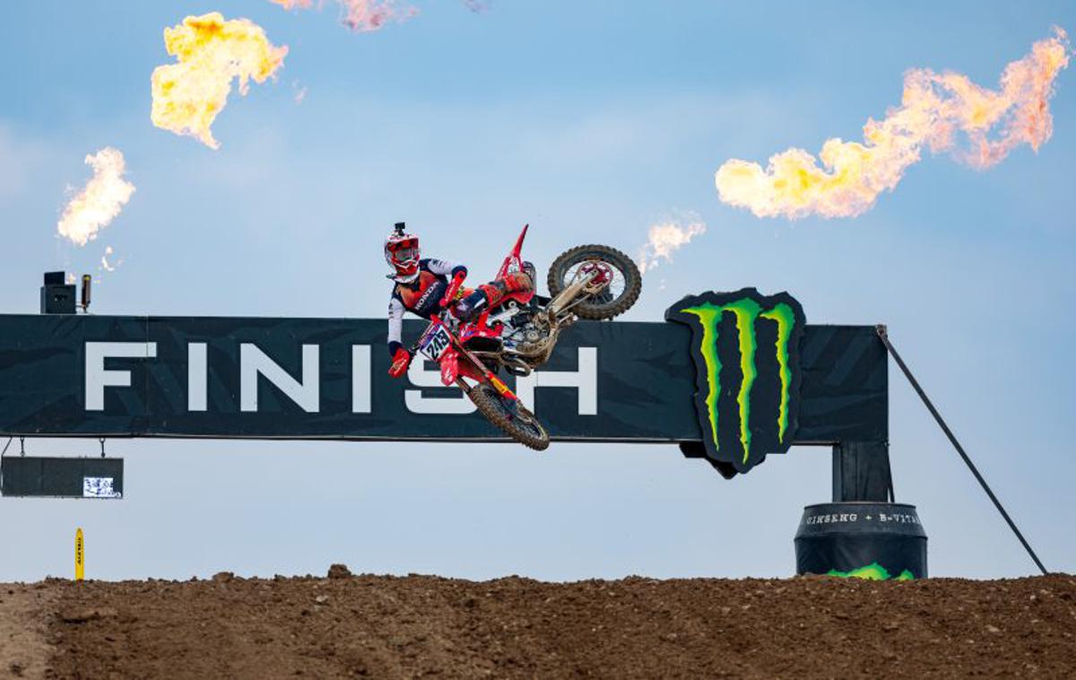 Tim Gajser Turčija zmaga Honda | Tim Gajser je lani zaradi zloma stegnenice izpustil več kot polovico sezone, a že v Turčiji znova stopil na najvišjo stopničko. | Foto Honda Racing/ShotbyBavo