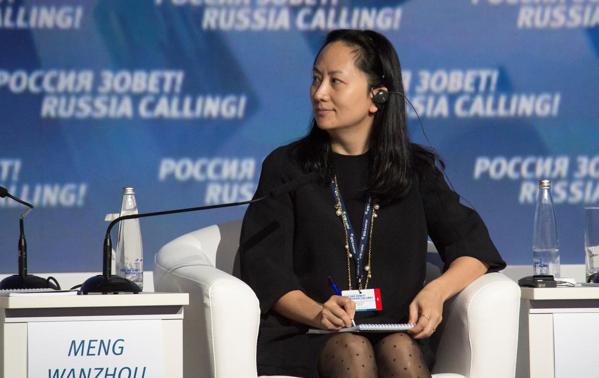 Meng Wanzhou | Šestinštiridesetletna Meng Wanzhou se v javnosti pojavlja tudi kot Sabrina Meng ali Cathy Meng. Njen oče Ren Zhengfei je eden od ustanoviteljev družbe Huawei. | Foto Reuters