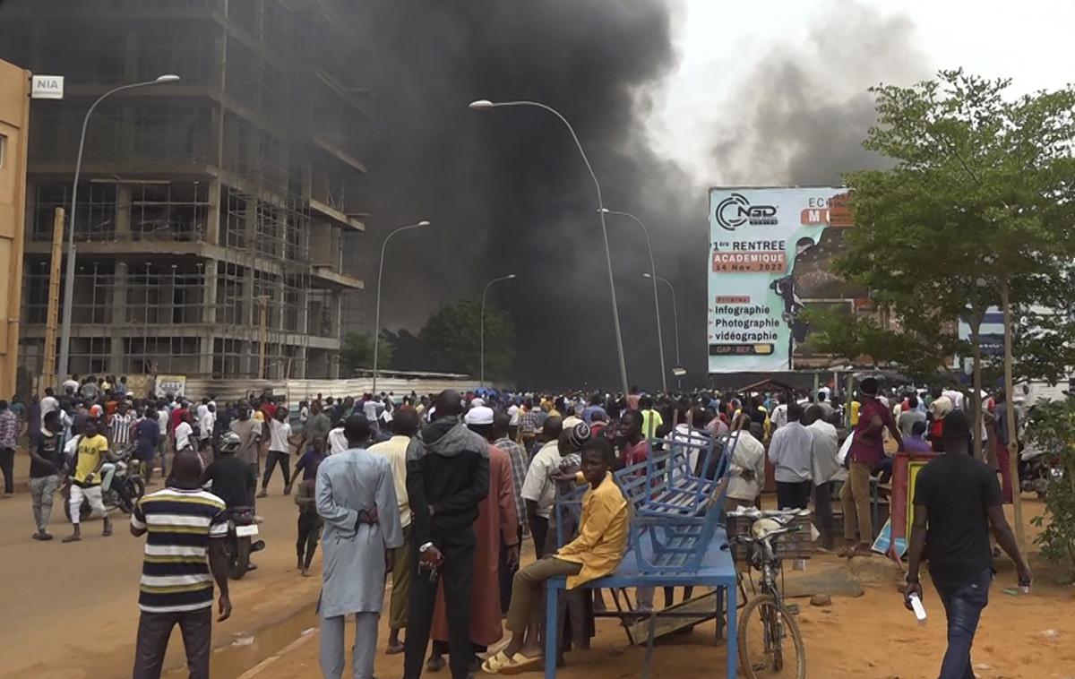 Niger, državni udar | Mednarodna skupnost je obsodila poskus vojaškega udara v Nigru in pozvala k izpustitvi predsednika države Bazouma. | Foto Guliverimage