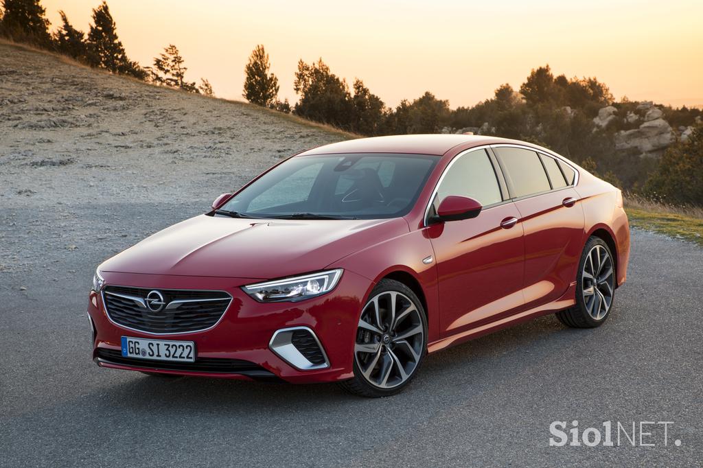 Opel insignia GSi