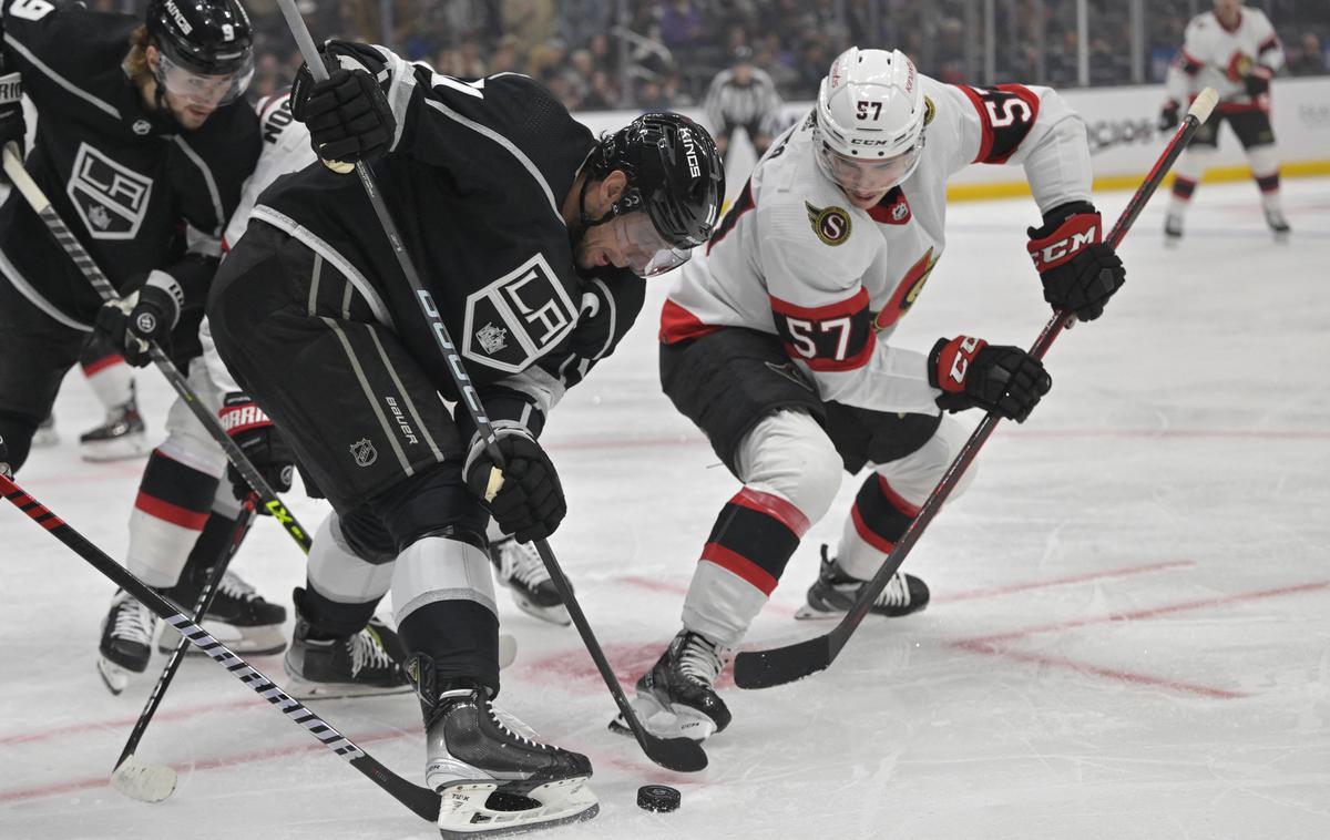 Anže Kopitar Kings Senators | Anže Kopitar in kralji so z 2:3 doma izgubili proti ekipi Ottawa Senators.  | Foto Reuters