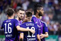 NK Maribor : NK Bravo