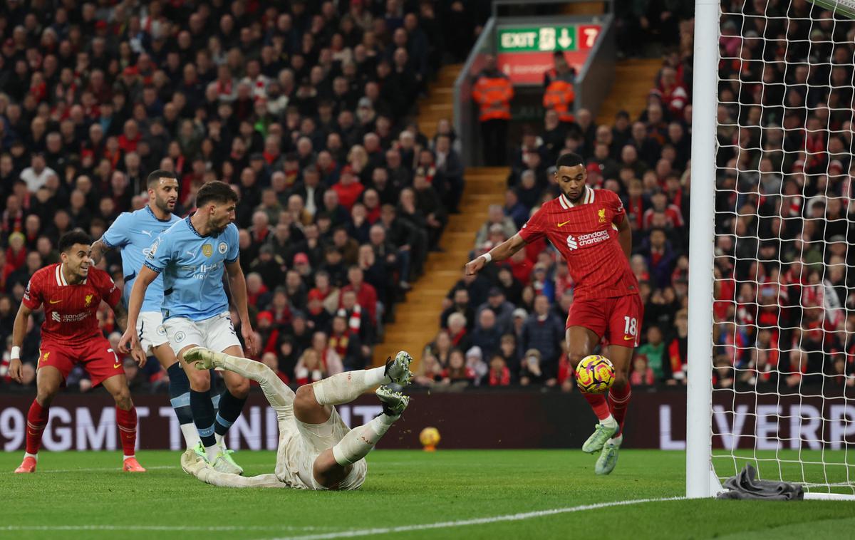 Cody Gakpo Liverpool Manchester City | Cody Gakpo je za vodstvo Liverpoola z 1:0 zadel že v 12. minuti derbija. | Foto Reuters