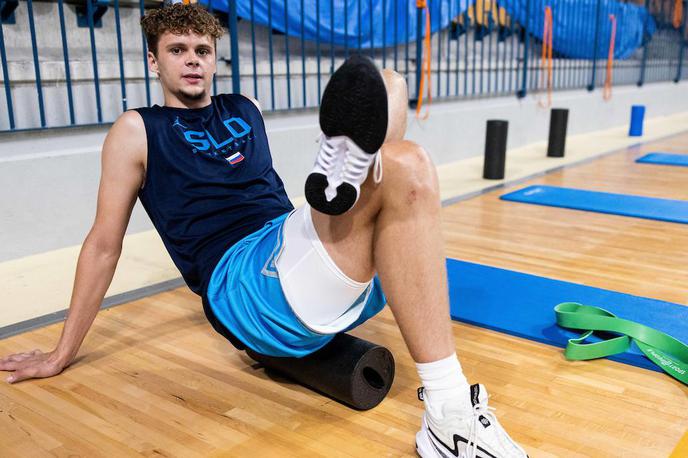 slovenska košarkarska reprezentanca trening Aljaž Kunc | Aljaž Kunc je edini debitant v slovenski članski izbrani vrsti. | Foto Vid Ponikvar/Sportida