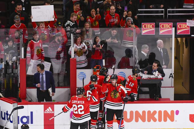 Hokejisti Chicago Blackhawks so imeli v povprečju 21.441 gledalcev na tekmo, kar je največ med vsemi. | Foto: Reuters