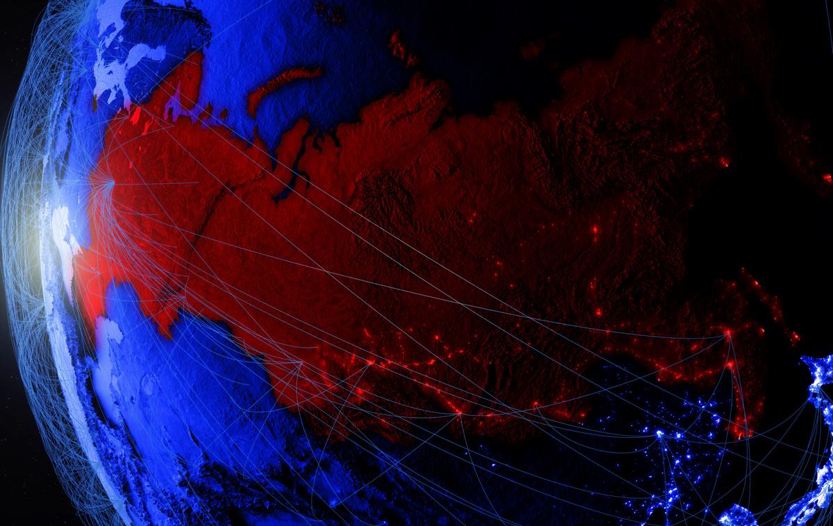 Rusija, internet | Ruske oblasti si državljanom in državljankam zelo prizadevajo otežiti dostop do informacij, ki jih predhodno ne pregledajo in odobrijo v Kremlju. | Foto Shutterstock