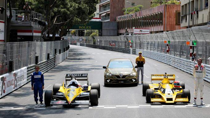 Legende F1, s katerimi je Renault v štiridesetih letih aktivnega udejstvovanja v svetovnem prvenstvu F1 nedvomno pustil velik pečat. "Le kaj bi lahko danes imelo večji simbolen pomen za predstavitev novega športnega avtomobila, kot je 40. obletnica Renaulta v formuli 1," je dejal Patrice Ratti, generalni direktor Renault Sport Cars. | Foto: Renault