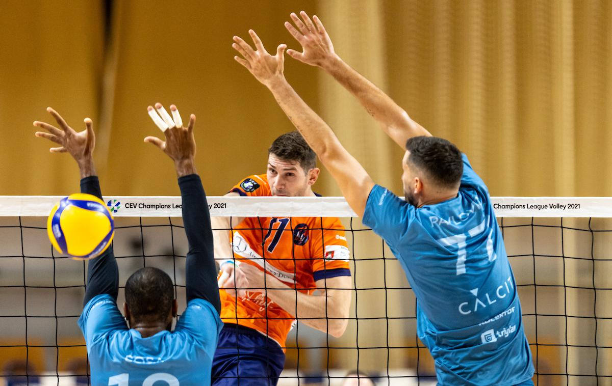 1. DOL: ACH Volley - Calcit Volley | Kamničani so zmagali v Osijeku, ACH Volley pa v slovaškem mestu Myjava.  | Foto Matic Klanšek Velej/Sportida