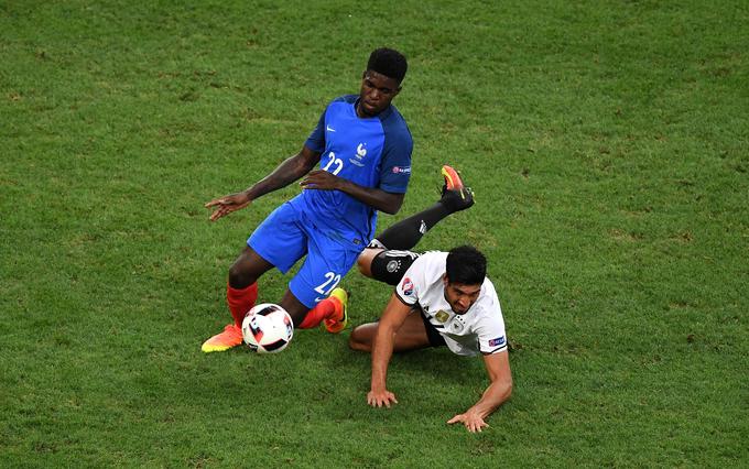 Samuel Umtiti poletnih mesecev letošnjega leta zagotovo nikoli ne bo pozabil. | Foto: 