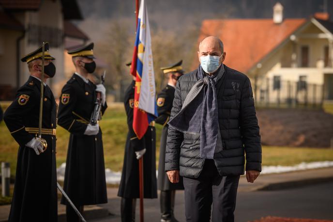 Janez Janša | Premier Janez Janša si želi, da bi se zdravstveni minister Tomaž Gantar posvetil pripravam na cepljenje proti covid-19, "ne pa da se ukvarja z rušenjem vlade". | Foto STA