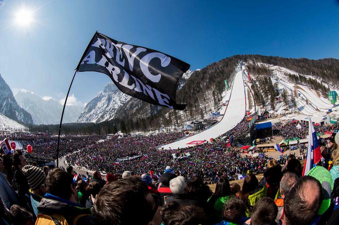 Planica navijači | Foto: Vid Ponikvar