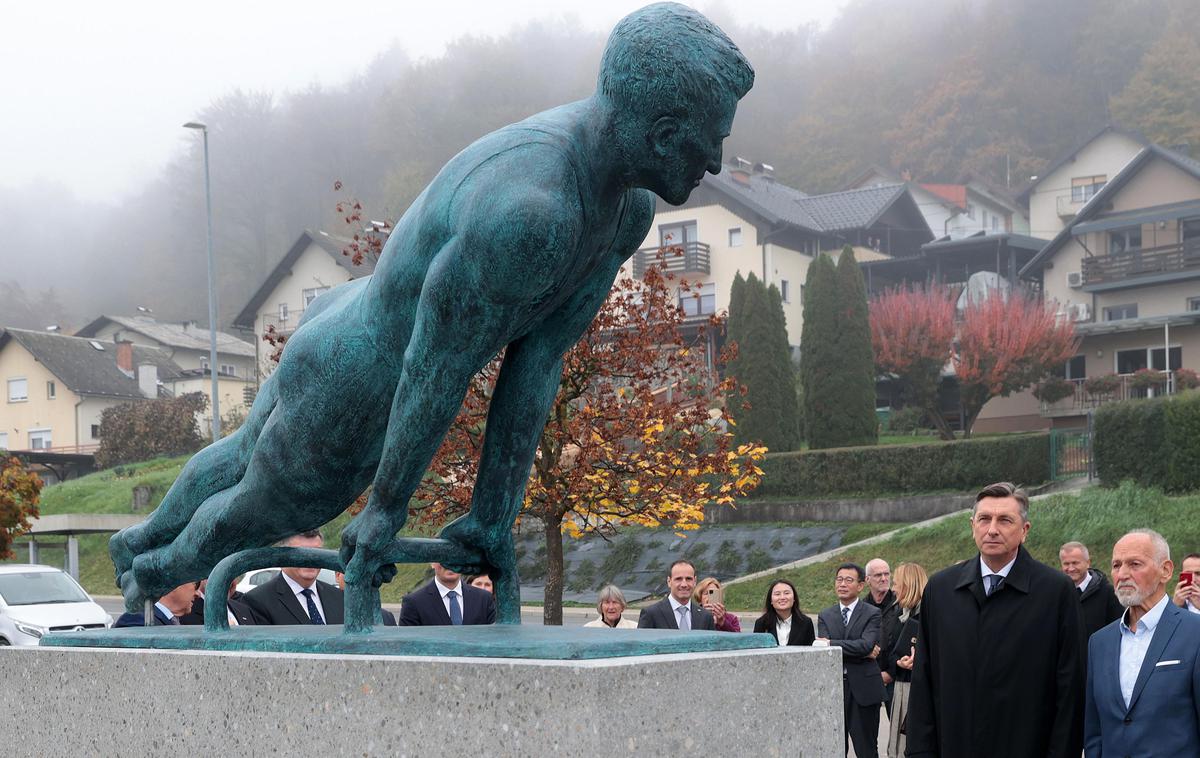 Miro Cerar spomenik | Foto Aleš Fevžer/OKS