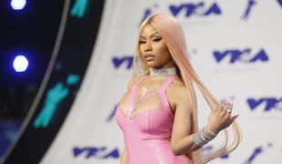 Nicki Minaj kritizirajo zaradi "opozorila" o cepivu: prijatelju so zatekli testisi