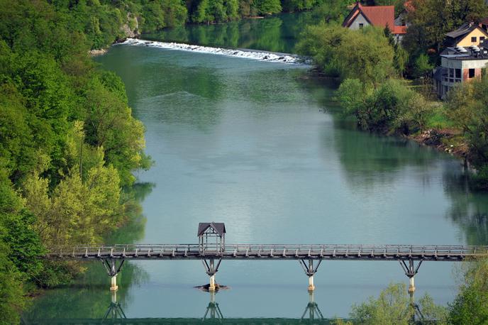 Reka Krka | Pogrešana oseba se je najverjetneje utopila. Fotografija je simbolična. | Foto STA