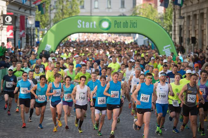 Štart teka trojk bo ob 9. uri oz. 9.30 na Stritarjevi ulici. | Foto: Anže Petkovšek/Sportida