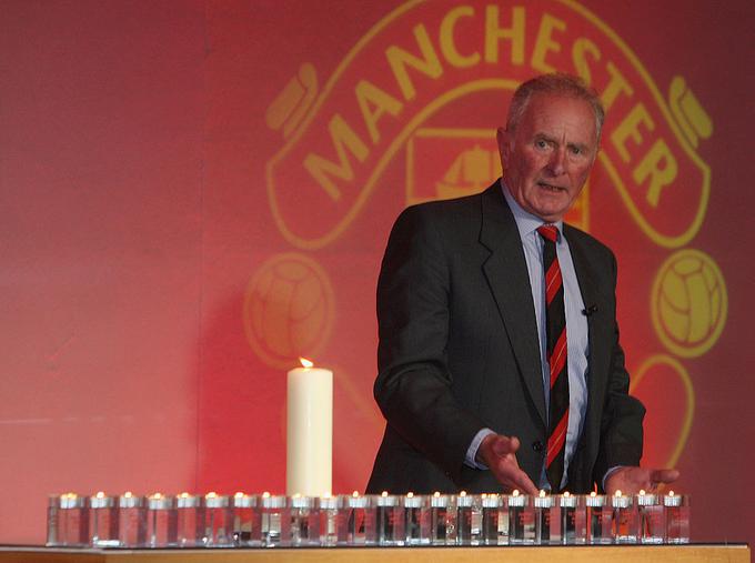 Vratar Manchester Uniteda Harry Gregg je iz gorečega letala rešil več ljudi, tudi nosečo žensko z otrokom.  | Foto: Getty Images