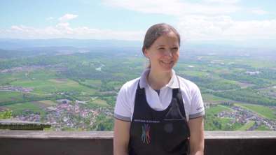 Diplomirana geografinja, ki živi za Šmarno goro #video