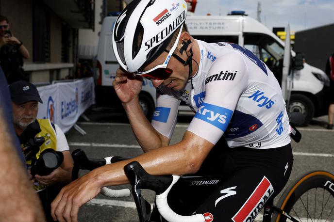 Remco Evenepoel, TDF 2024 | Remco Evenepoel se je po operaciji oglasil iz bolnišnice | Foto Reuters