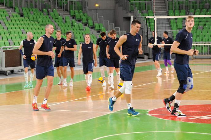 slovenska odbojkarska reprezentanca | Slovenski odbojkarji se pripravljajo na EP, kjer bodo branili srebrno odličje. | Foto Aleš Oblak