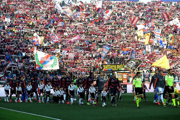 Bologna | Pri Bologni sumijo na okužbo s koornavirusom pri enem od članov trenerskega štaba. | Foto Getty Images