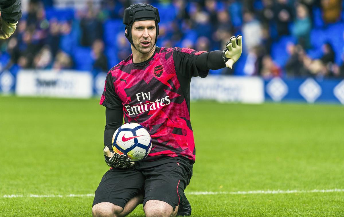 Petr Čech | Nekdanji nogometni vratar Petr Čech bo tudi v prihodnje vztrajal v svetu hokeja. | Foto Guliverimage