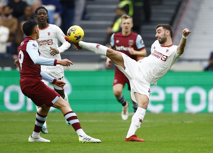 Manchester United je zdaj izgubil še z West Hamom, ki je zdaj na lestvici pred njim. | Foto: Reuters