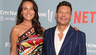 Voditelj Ryan Seacrest in manekenka Aubrey Paige sta se razšla