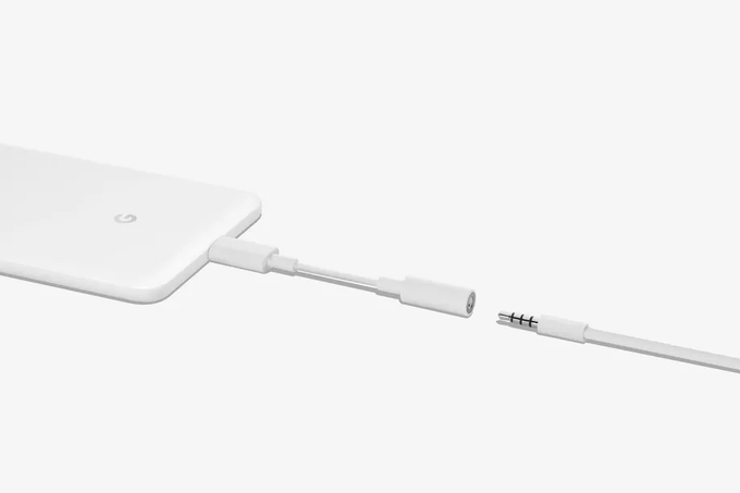 Primer: pretvornik USB-C, ki je priložen Googlovemu pametnemu telefonu pixel 2 XL, deluje s skoraj vsemi pametnimi telefoni, ki podpirajo USB-C. Kaj pa če poskusimo njihove pretvornike uporabiti na pixlu 2 XL? Ne bo šlo.  | Foto: Google