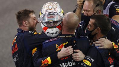 Verstappen do zmage in naslova prvaka v zadnjem krogu sezone!