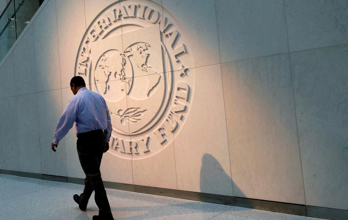 IMF | IMF v poročilu opozarja, da bodo pritiski na javno porabo za reševanje strukturnih izzivov – vključno z demografskim in zelenim prehodom – vse večji. | Foto Reuters