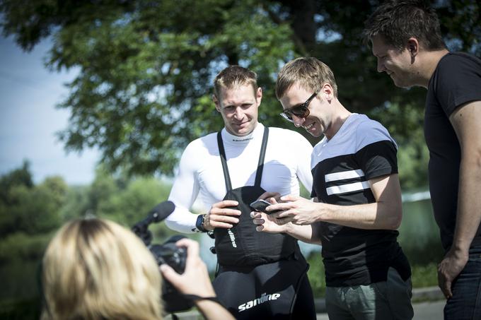 Benjamin Savšek med snemanjem videa v 360-stopinjski tehniki.  | Foto: 