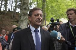 Erjavec zaradi arbitražne afere ne izključuje možnosti odstopa