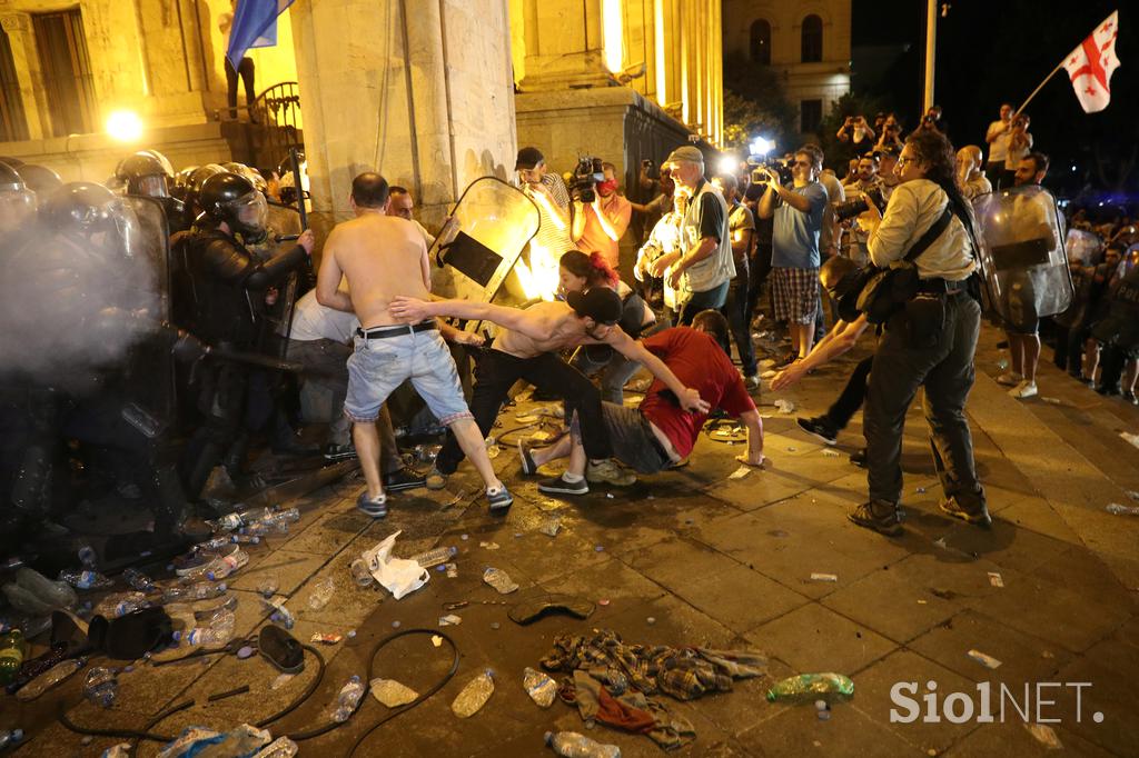 gruzija protesti