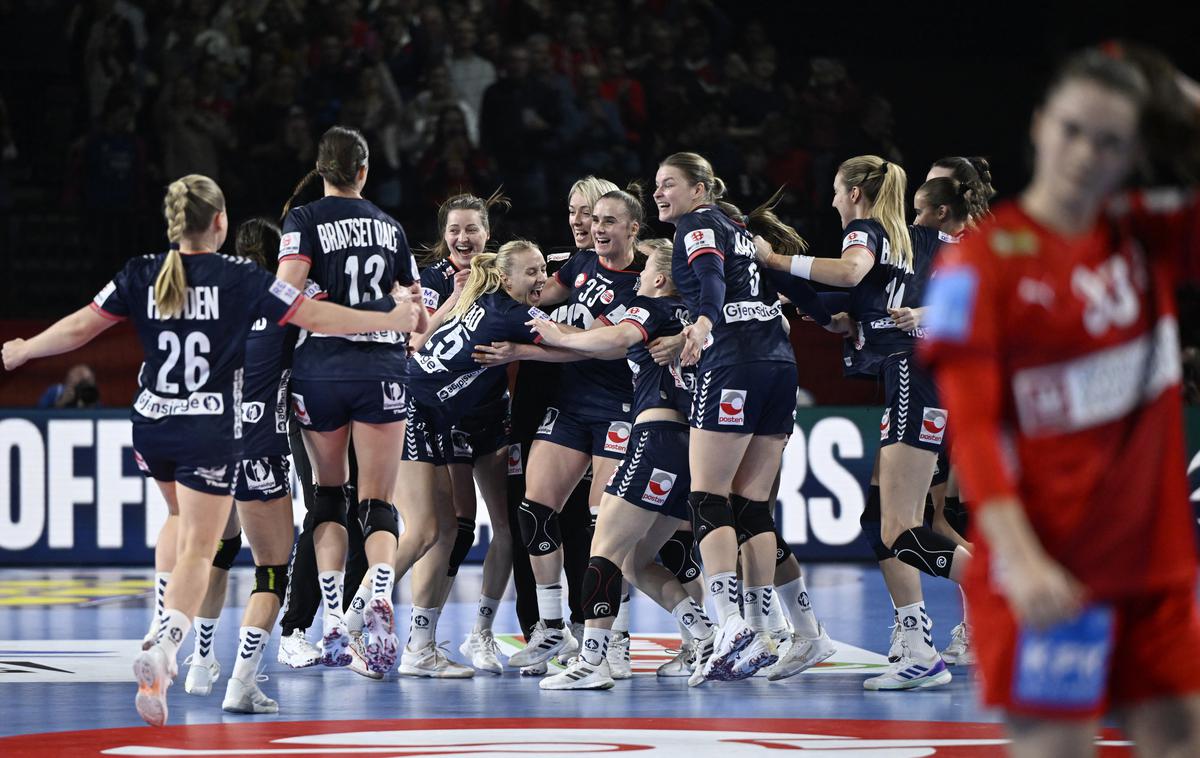 Norvežanke evropske prvakinje | Norvežanke so bile v velikem finalu EP boljše od Dank. | Foto Reuters