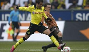 Götze podaljšal z Borussio Dortmund