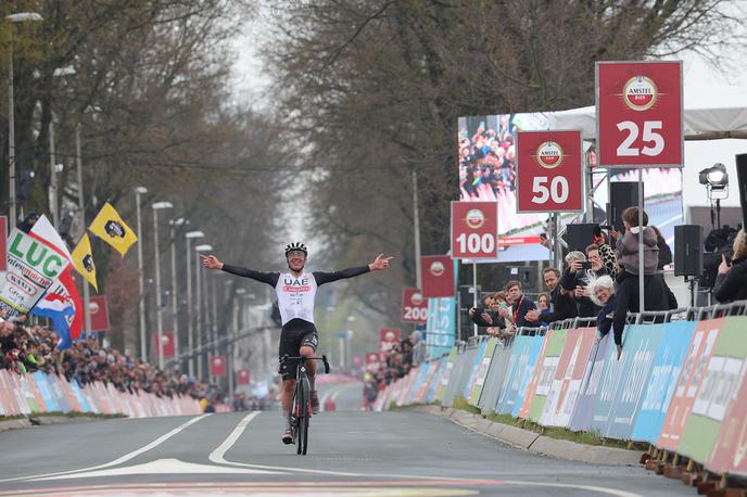 Tadej Pogačar, Amstel Gold 2023 | Tadej Pogačar je na nizozemski klasiki upravičil vlogo velikega favorita. | Foto Guliverimage