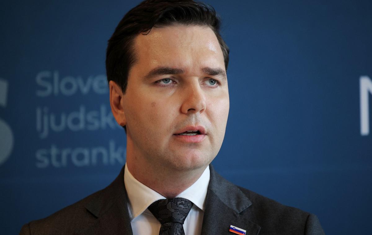 SLS. Marko Balažic | "Glavni cilj Slovenske ljudske stranke je vrnitev v državni zbor," je ob robu klavzure stranke dejal njen predsednik Marko Balažic. SLS ni v parlamentu od leta 2014, ko je s 3,95 odstotka za las zgrešila prag. | Foto STA