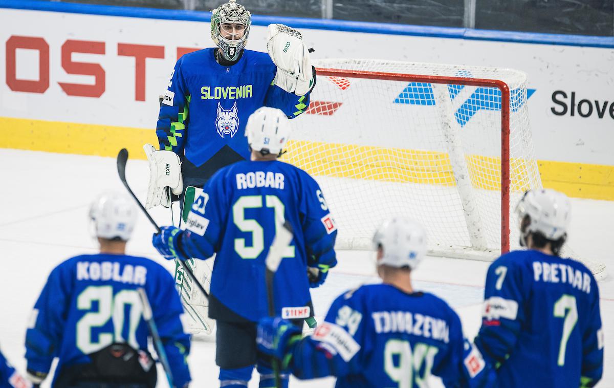 SP v hokeju (Ljubljana): Slovenija - Madžarska | Slovenski hokejisti so si z zmago nad Madžarsko (5:1) že zagotovili prvo mesto in napredovanje med elito. | Foto Grega Valančič/Sportida