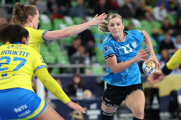 EHF liga prvakinj: Krim Mercator - Metz | Rokometašice Krima Mercatorja so visoko izgubile na gostovanju v Franciji. Rokometašice Metza so bile boljše s 40:31. | Foto www.alesfevzer.com