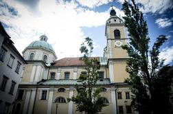 Obisk ljubljanske stolnice je za turiste po novem plačljiv #video