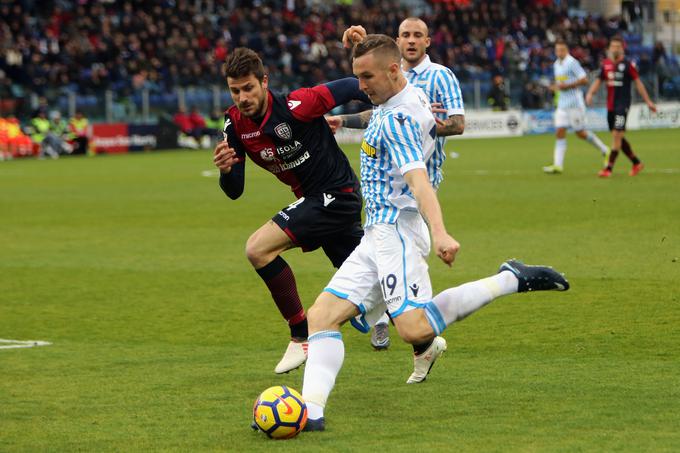 Jasmin Kurtić na gostovanju pri Cagliariju ni mogel preprečiti poraza Spala. | Foto: Getty Images