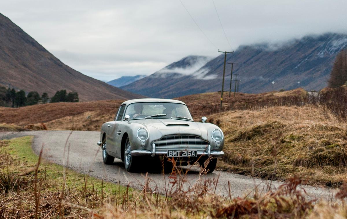 Aston Martin James Bond | Izdelali bodo 25 replik takega avtomobila in vsaka med njimi bo stala tri milijone evrov. | Foto Aston Martin