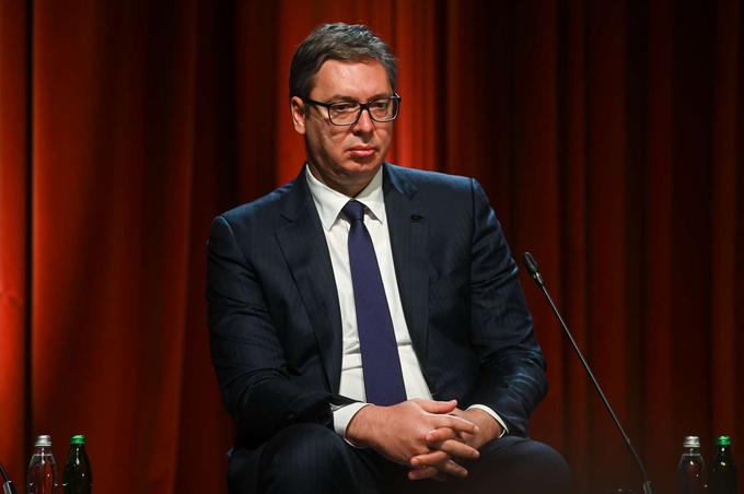 Srbski predsednik Aleksandar Vučić je v ponedeljek zvečer odredil najvišjo stopnjo bojne pripravljenosti srbske vojske in vseh enot pod nadzorom notranjega ministrstva. | Foto: STA ,